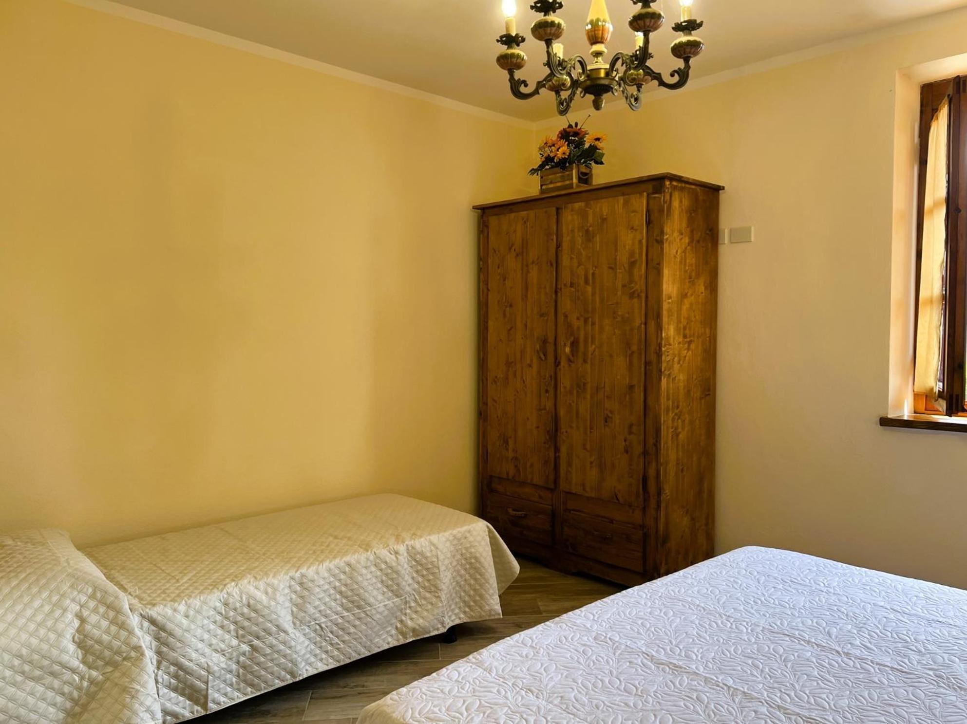 Casina Di Desiree E Aurora Villa Corsanico-Bargecchia Exterior photo